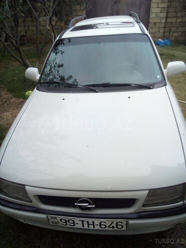 Opel Astra 1996, 498,000 km - 1.6 l - Bakı