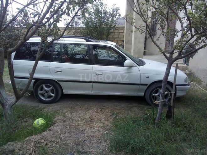 Opel Astra 1996, 498,000 km - 1.6 l - Bakı