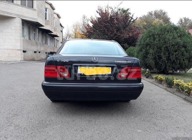 Mercedes E 300 1999, 510,000 km - 3.0 l - Bakı