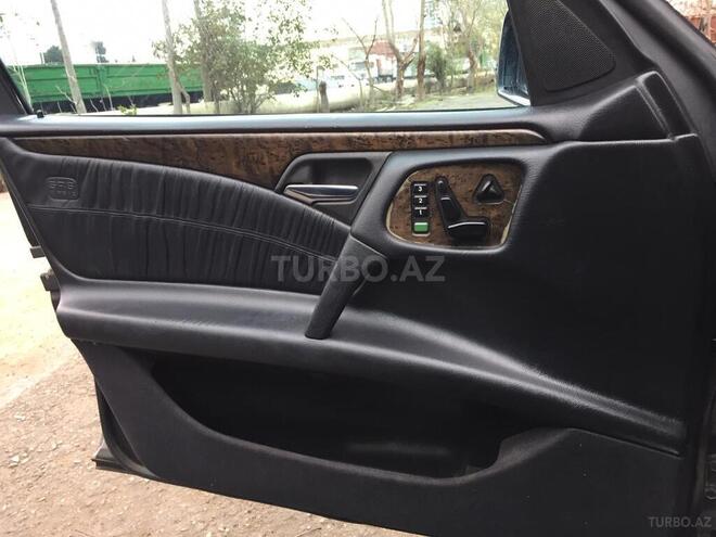 Mercedes E 300 1999, 510,000 km - 3.0 l - Bakı