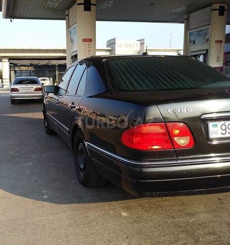 Mercedes E 300 1999, 510,000 km - 3.0 l - Bakı