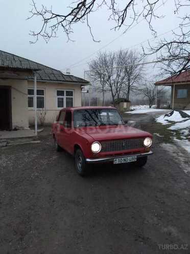 LADA (VAZ) 21011 1975, 100,000 km - 1.6 l - Quba