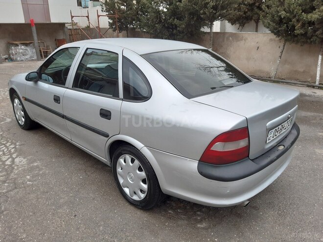 Opel Vectra 1998, 423,000 km - 1.6 l - Bakı