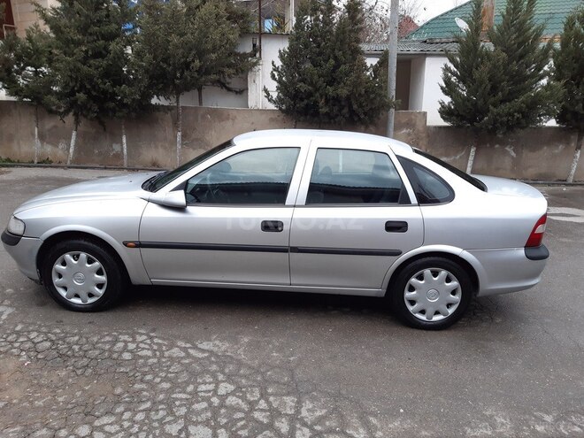 Opel Vectra 1998, 423,000 km - 1.6 l - Bakı