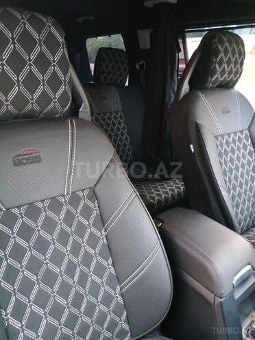 Land Rover Discovery 2008, 256,000 km - 2.7 л - Bakı
