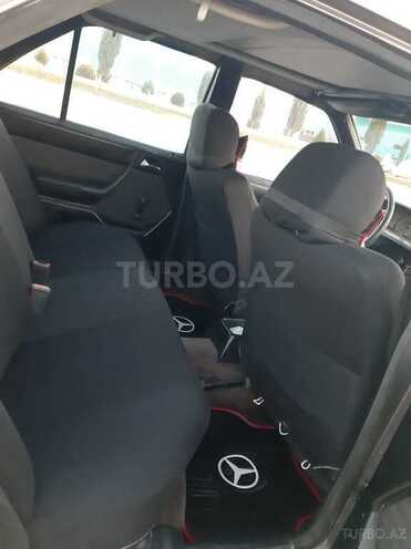 Mercedes E 260 1986, 300,000 km - 2.6 l - Gəncə