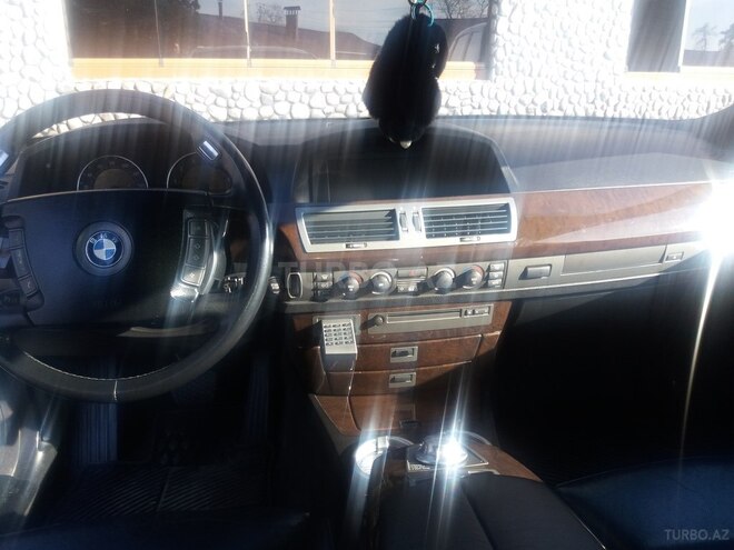 BMW 745 2002, 228,000 km - 0.5 l - Bakı