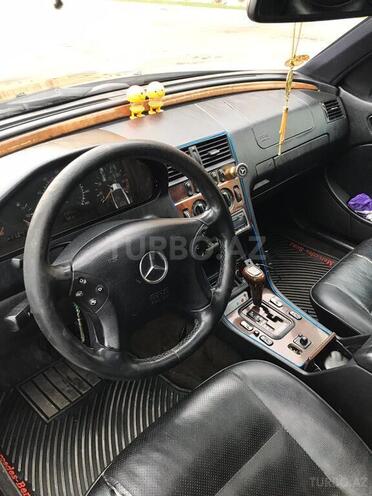 Mercedes C 230 1998, 290,000 km - 2.3 l - Bakı