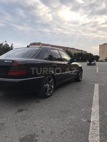 Mercedes C 230 1998, 290,000 km - 2.3 l - Bakı