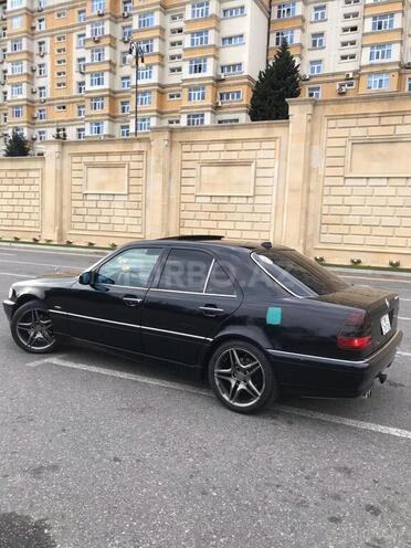 Mercedes C 230 1998, 290,000 km - 2.3 l - Bakı