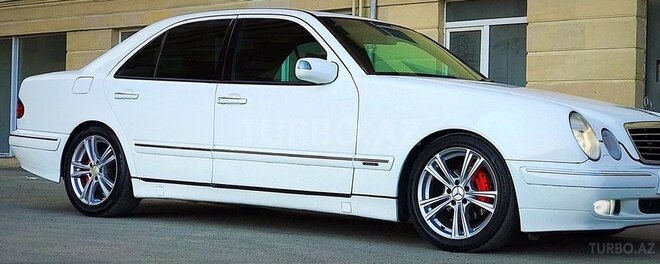 Mercedes E 240 2000, 330,357 km - 2.4 l - Bakı