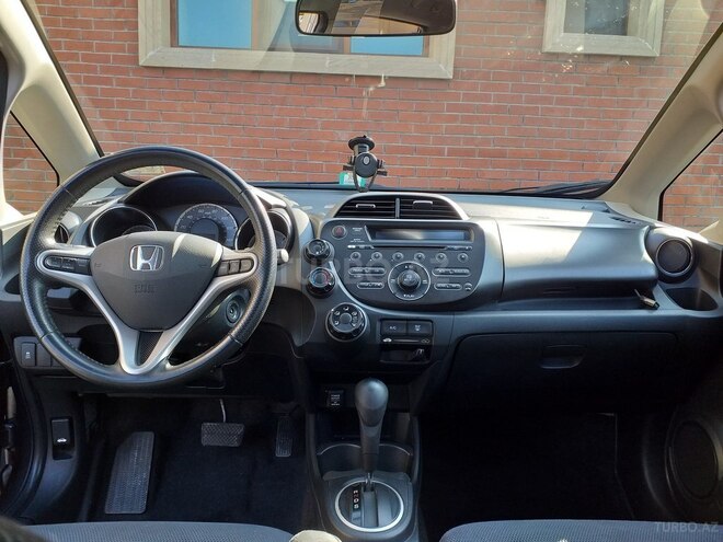 Honda Fit 2013, 59,000 km - 1.5 л - Bakı