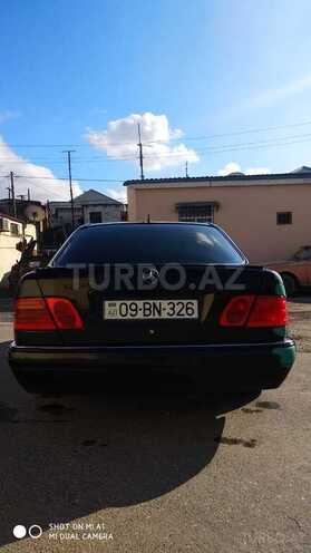 Mercedes E 240 1998, 380,000 km - 2.4 l - Bakı