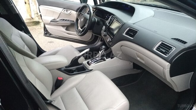 Honda Civic 2015, 228,000 km - 1.5 л - Bakı