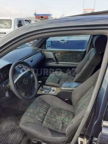 Mercedes E 280 1996, 320,000 km - 2.8 l - Bakı