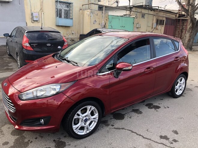 Ford Fiesta 2013, 5,500 km - 1.6 l - Bakı