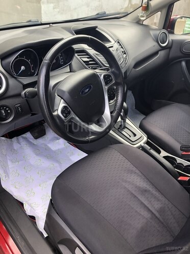 Ford Fiesta 2013, 5,500 km - 1.6 l - Bakı