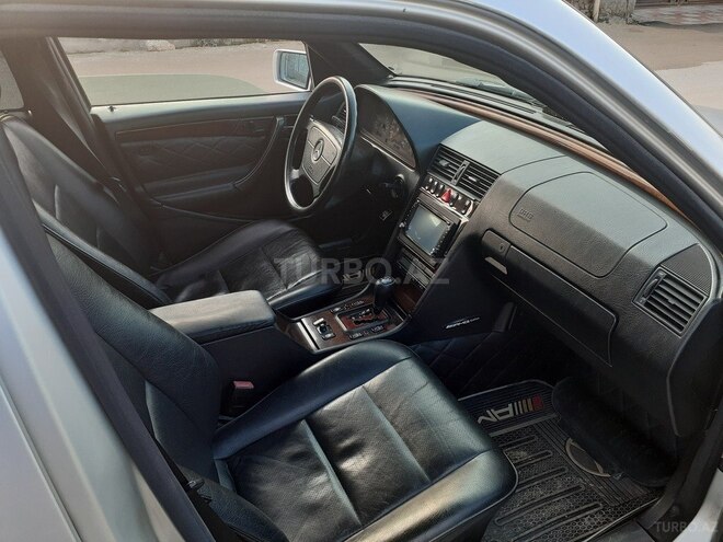 Mercedes C 240 2000, 343,000 km - 2.4 л - Bakı