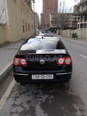 Volkswagen Passat 2005, 228,866 km - 2.0 l - Bakı