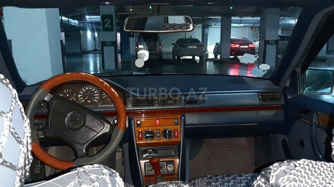Mercedes E 220 1994, 425,000 km - 2.2 l - Bakı