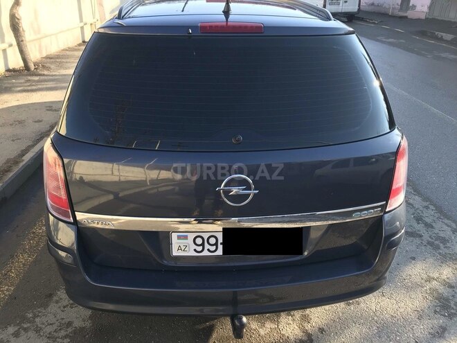 Opel Astra 2009, 200,000 km - 1.4 л - Xaçmaz