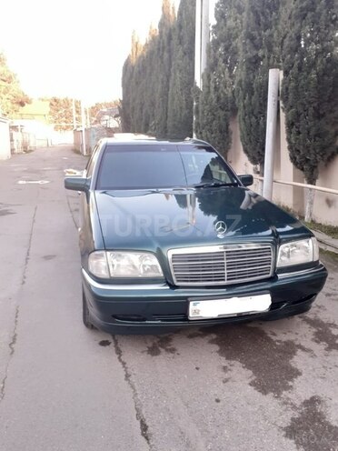 Mercedes C 200 1999, 246,000 km - 2.0 l - Bakı