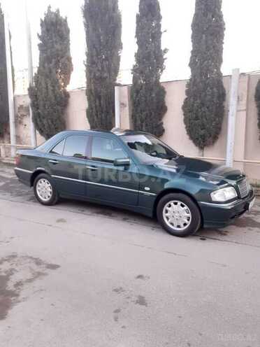 Mercedes C 200 1999, 246,000 km - 2.0 l - Bakı