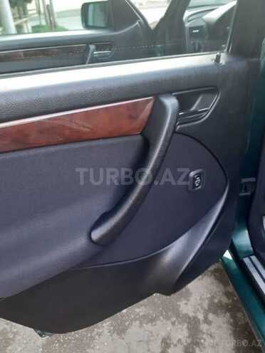 Mercedes C 200 1999, 246,000 km - 2.0 l - Bakı