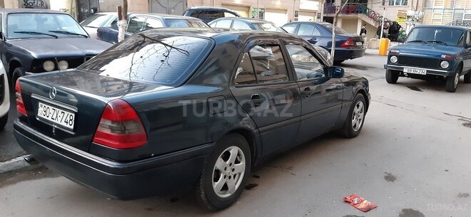 Mercedes C 180 1996, 380,000 km - 1.8 l - Bakı