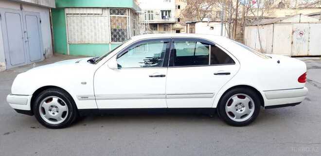 Mercedes E 230 1996, 197,666 km - 2.3 l - Bakı