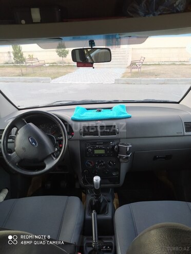 Ford Tourneo Connect 2005, 295,000 km - 1.8 l - Mingəçevir