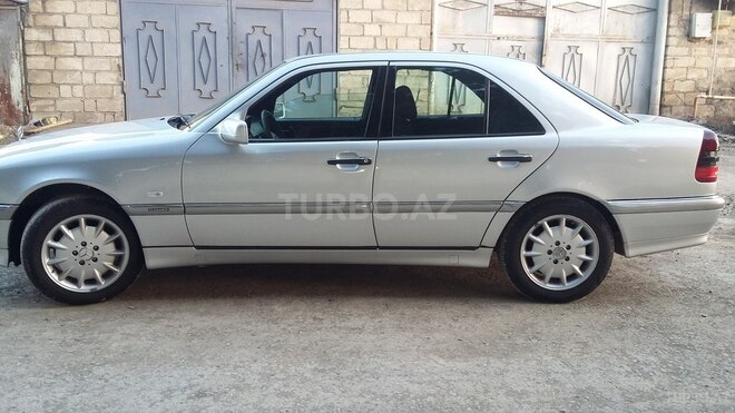 Mercedes C 180 1998, 227,000 km - 2.0 l - Gəncə