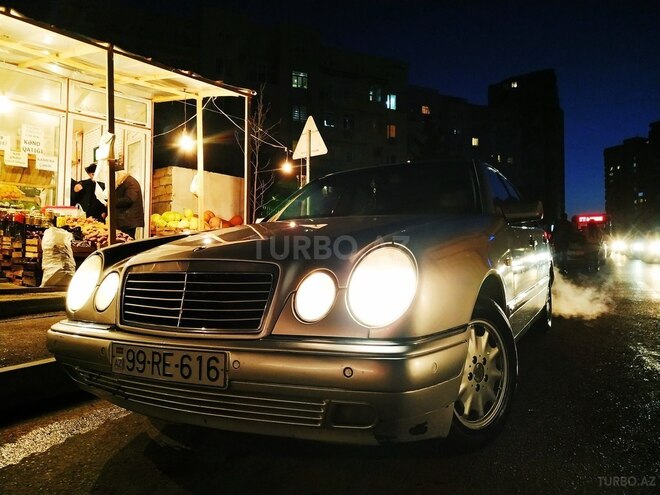 Mercedes E 240 1999, 501,000 km - 2.6 л - Bakı
