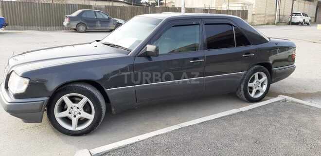Mercedes E 230 1995, 500,000 km - 2.3 l - Bakı