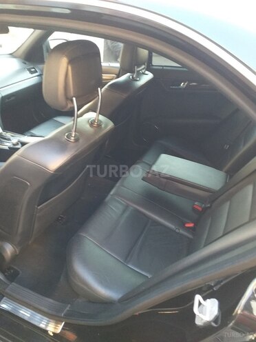 Mercedes C 250 2007, 145,800 km - 2.5 l - Bakı