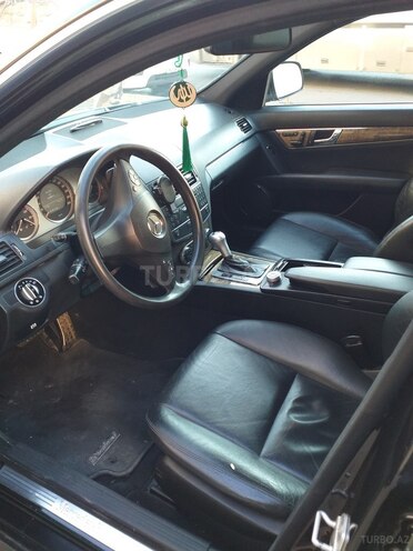 Mercedes C 250 2007, 145,800 km - 2.5 l - Bakı