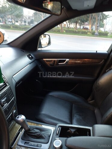 Mercedes C 250 2007, 145,800 km - 2.5 l - Bakı