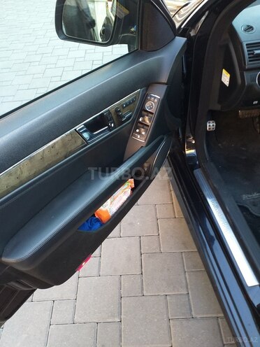 Mercedes C 250 2007, 145,800 km - 2.5 l - Bakı