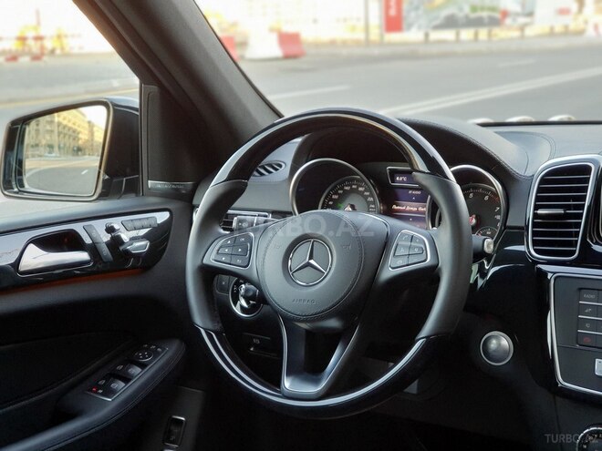 Mercedes  2018, 13,000 km - 3.0 l - Bakı