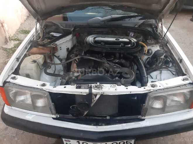 Mercedes 190 1989, 230,000 km - 2.0 l - Bakı