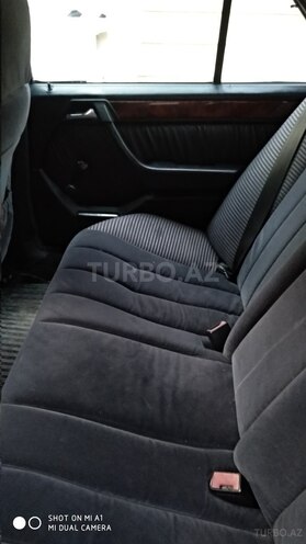Mercedes E 200 1993, 536,660 km - 2.0 l - Bakı