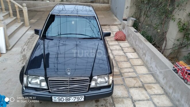 Mercedes E 200 1993, 536,660 km - 2.0 l - Bakı