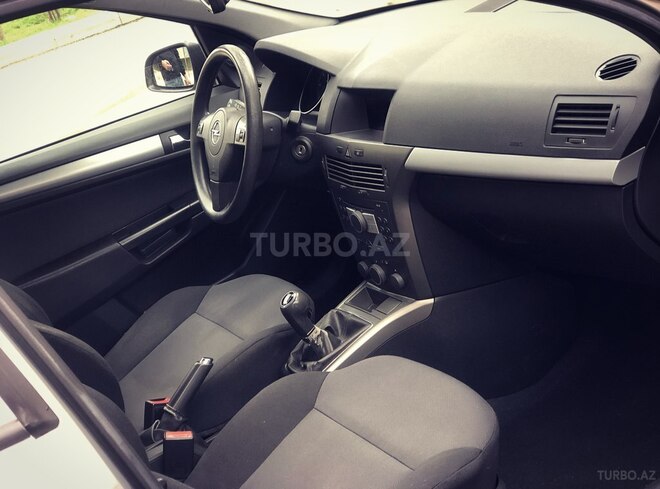 Opel Astra 2005, 224,000 km - 1.3 l - Bakı