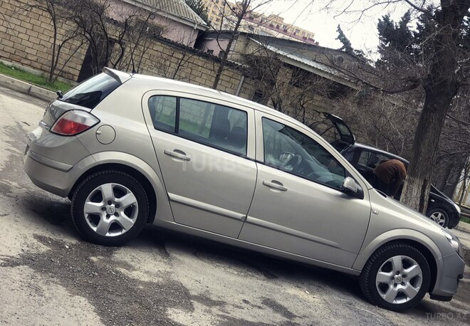 Opel Astra 2005, 224,000 km - 1.3 l - Bakı