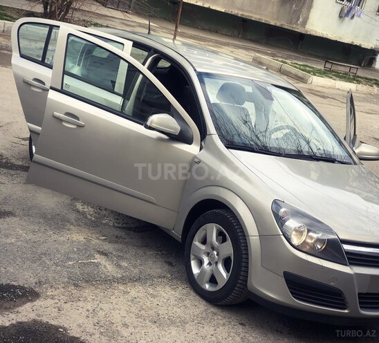Opel Astra 2005, 224,000 km - 1.3 l - Bakı