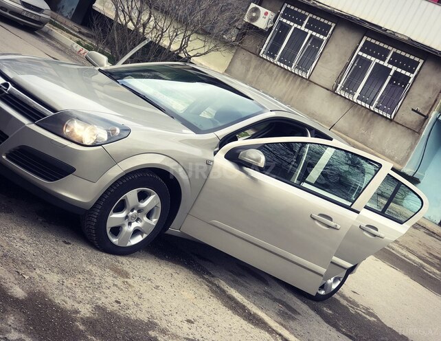 Opel Astra 2005, 224,000 km - 1.3 l - Bakı