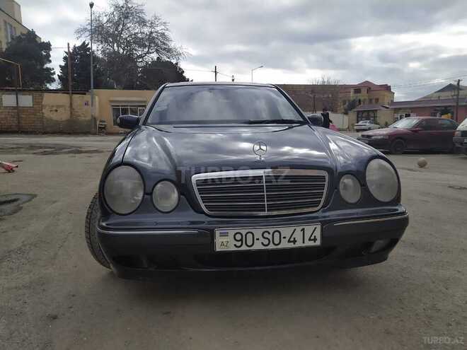 Mercedes E 240 2000, 239,528 km - 2.6 л - Qəbələ