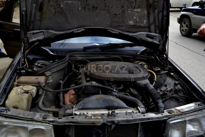 Mercedes 190 1991, 323,000 km - 2.3 l - Bakı