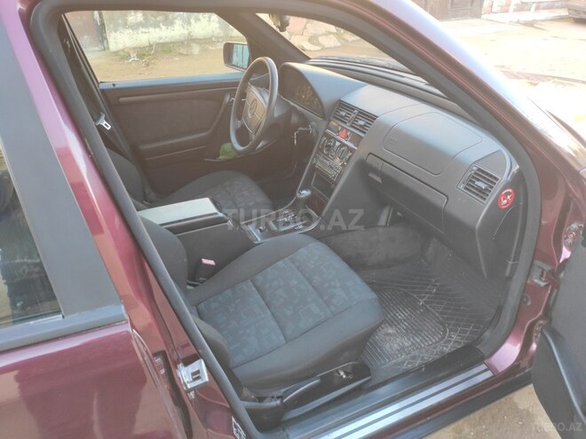 Mercedes C 180 1997, 267,000 km - 0.2 л - Bakı