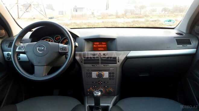 Opel Astra 2007, 142,000 km - 1.4 l - Bakı